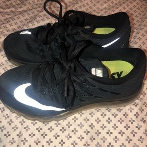 Nike Women’s Size 6 Air Max 2016